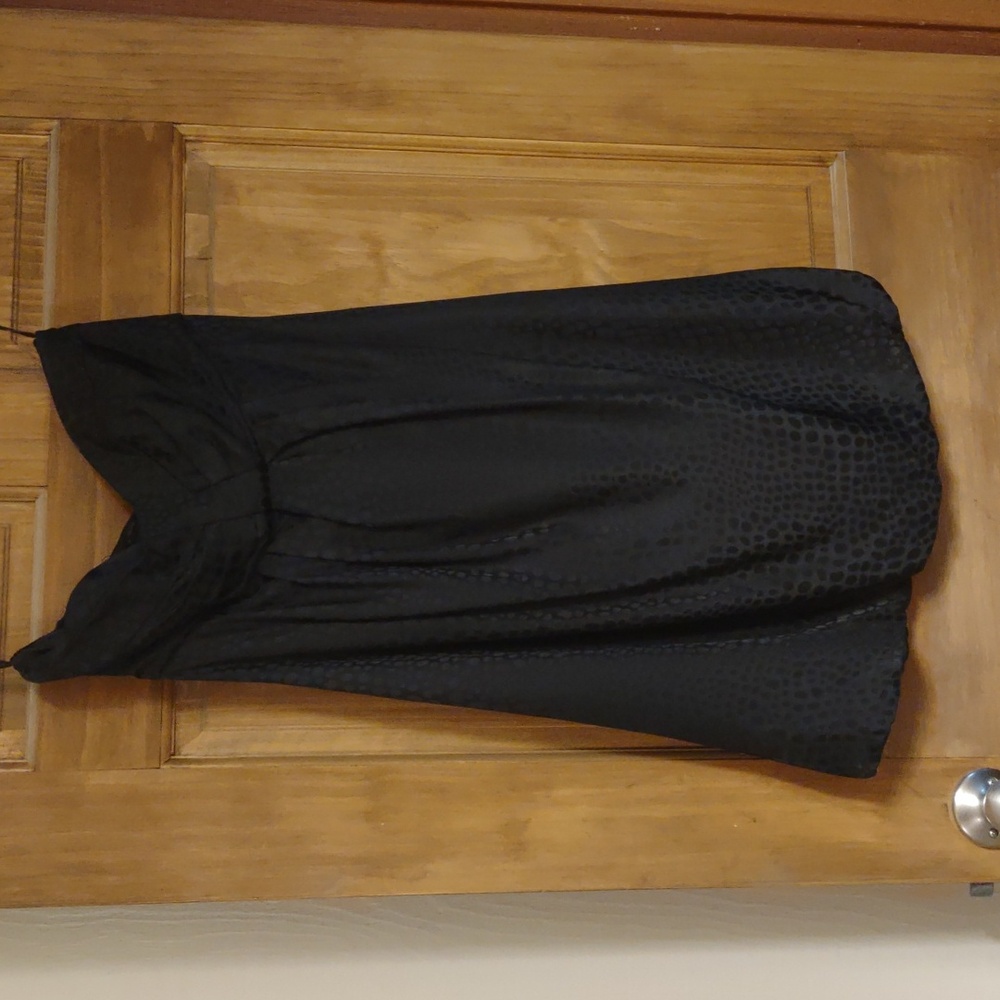 Silk strapless dress black short